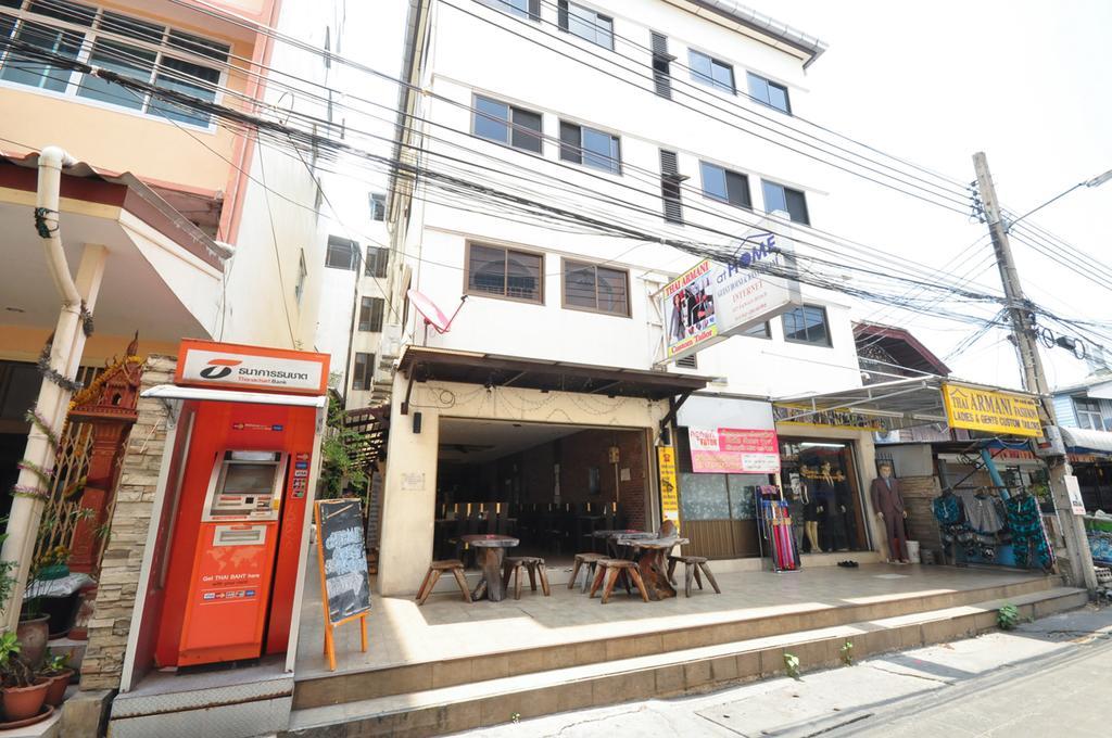 At Home Guest House Bangkok Exterior photo